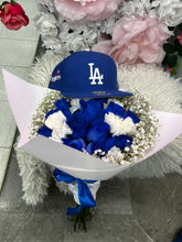 Load image into Gallery viewer, Fitted-hat-bouquet
