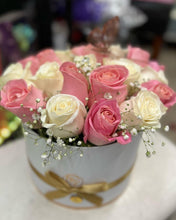 Load image into Gallery viewer, Rose Glam Arrangement
