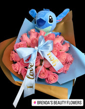 Load image into Gallery viewer, Stitch Roses bouquet
