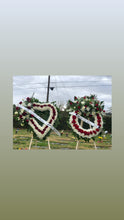 Load image into Gallery viewer, Funeral  heart  (large)
