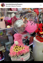 Load image into Gallery viewer, Heart box with roses and a rose bear
