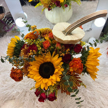 Load image into Gallery viewer, White pumpkin
