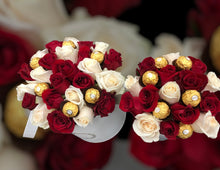 Load image into Gallery viewer, Round boxes with flowers

