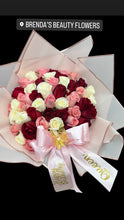 Load image into Gallery viewer, 50 Roses bouquet
