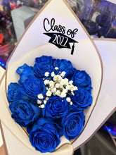 Load image into Gallery viewer, 1 dozen roses wrapped bouquets
